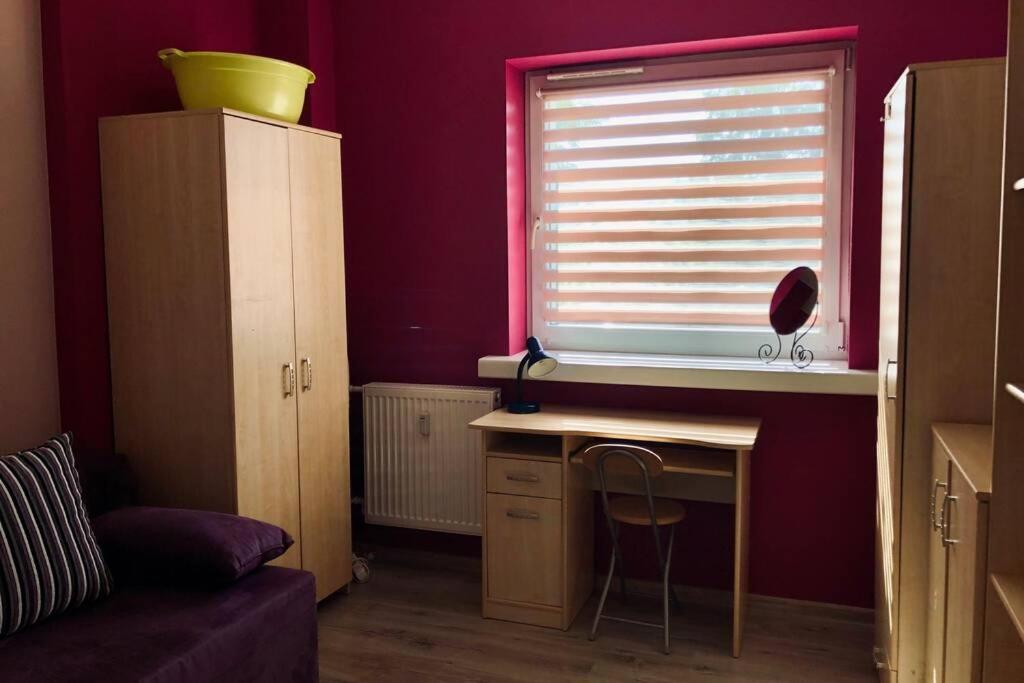 Mieszkanko W Cieplicach Jelenia Gora Bagian luar foto